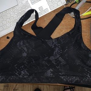 Old Navy snake print sports bra XXL 2XL